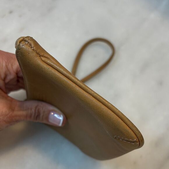 Coach Wristlet Bag Purse Smooth Leather tan Wallet Pouch Clutch - Picture 11 of 14